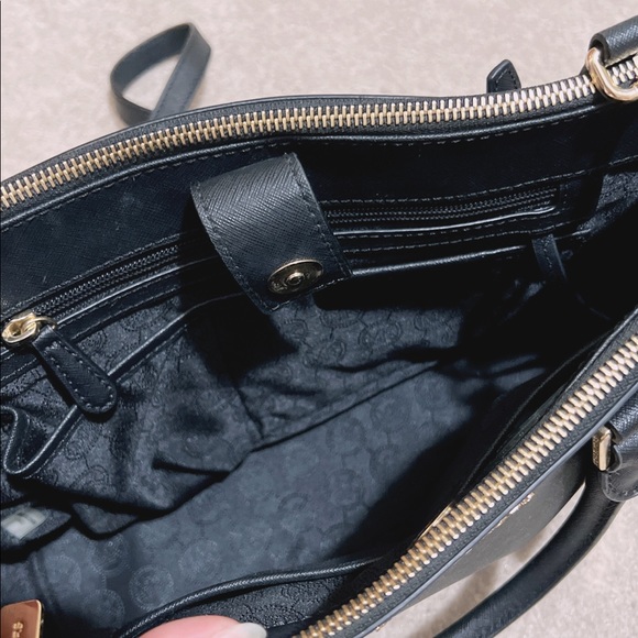 Michael Kors Handbag - Picture 4 of 6